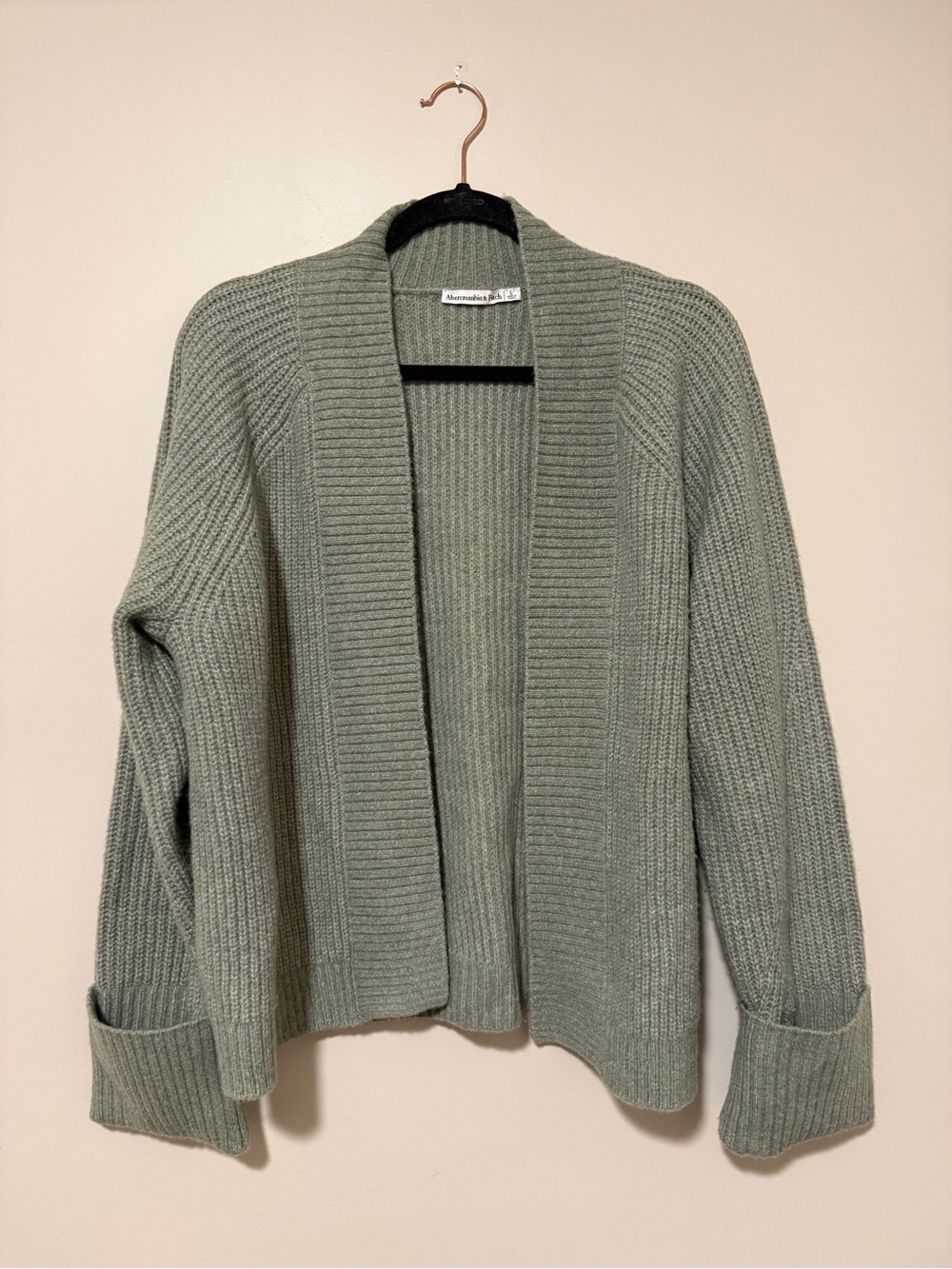NWOT Abercrombie and Fitch Green Rolled Cuff Cardigan
